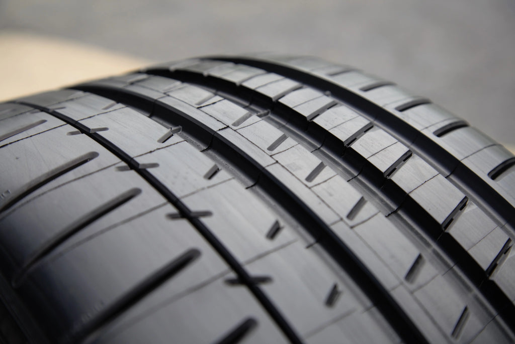 Passenger Tire K543916