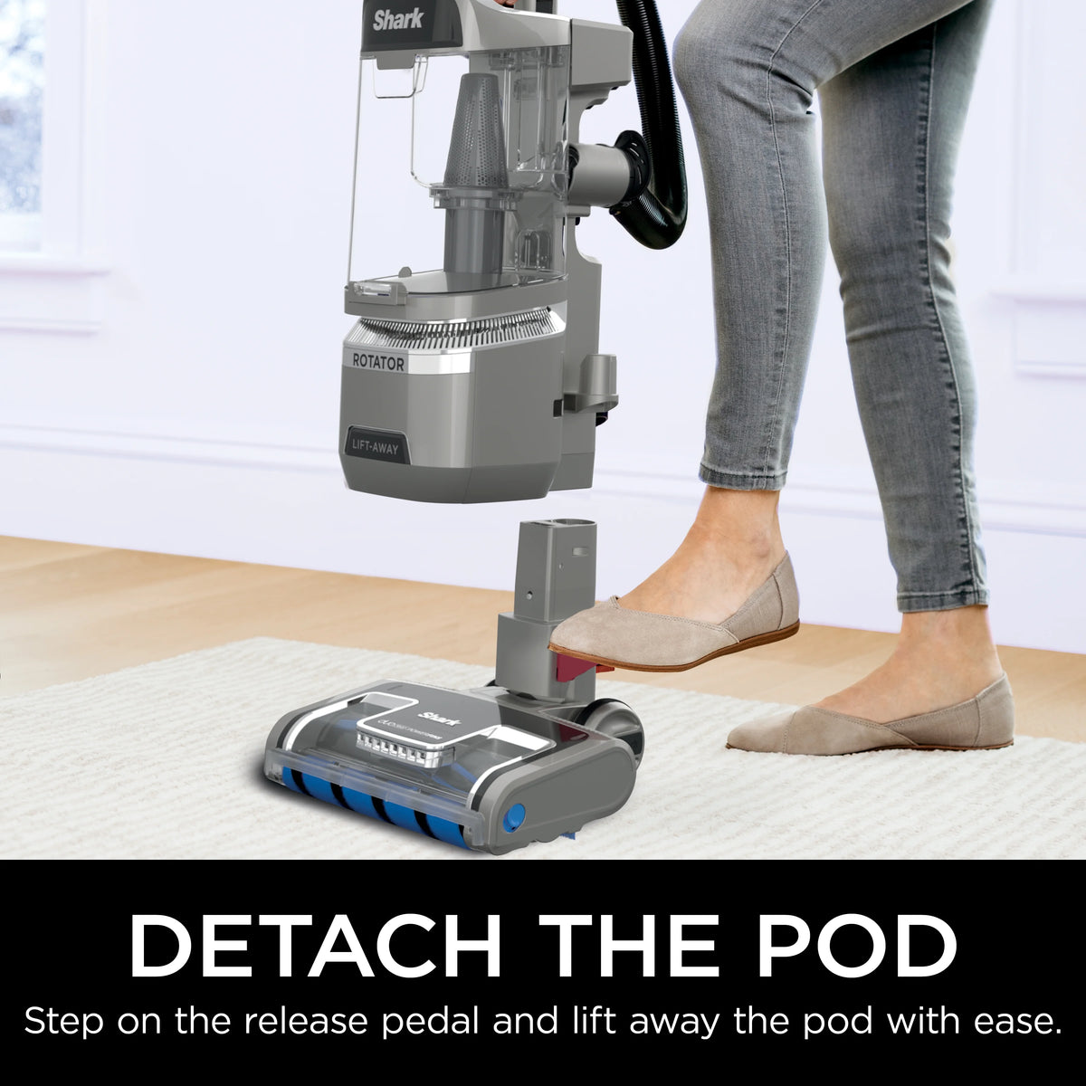 Upright Vacuum with Self-Cleaning Brushroll H9205