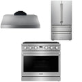 Gas Range, Range Hood and Refrigerator I6456