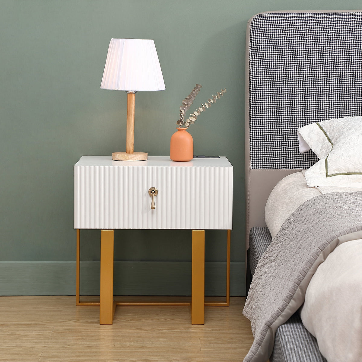 White Bedside Table with Drawers M722