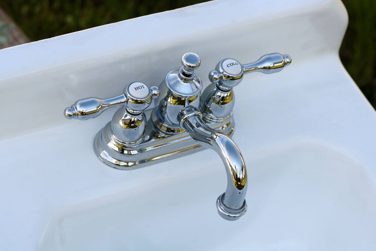 Chrome Centerset Lavatory Faucet with Pop-Up Y652104