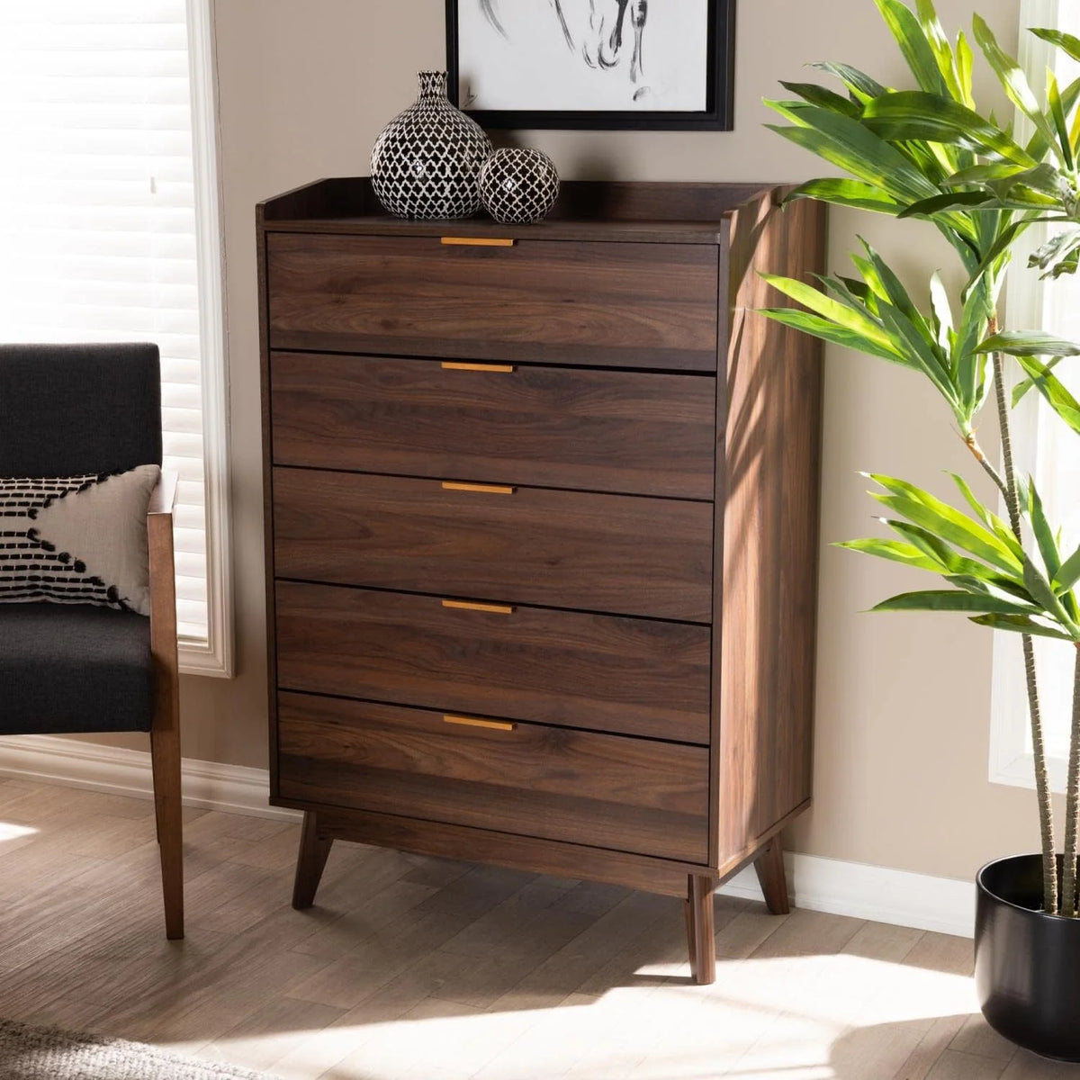 Walnut Brown 5-Drawer Wood Chest I23401