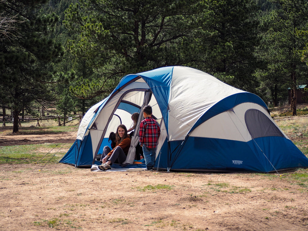 Blue 10-Person Cabin Tent Z5650