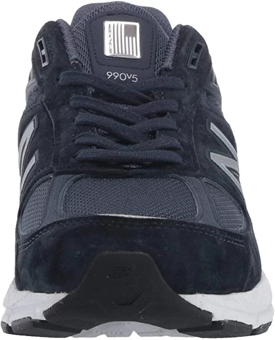 Black 990 V5 Sneaker A302