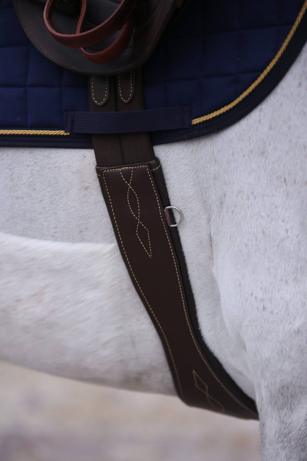 Anatomical Saddle Girth T672