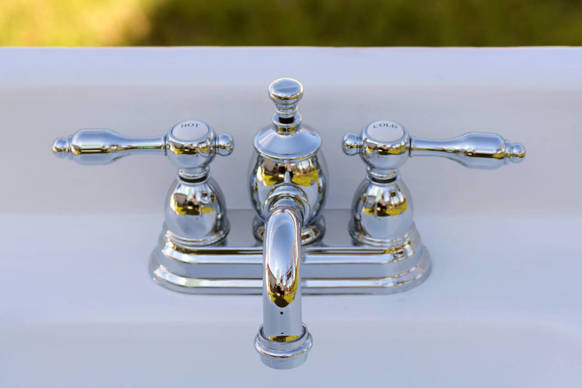 Chrome Centerset Lavatory Faucet with Pop-Up Y652104