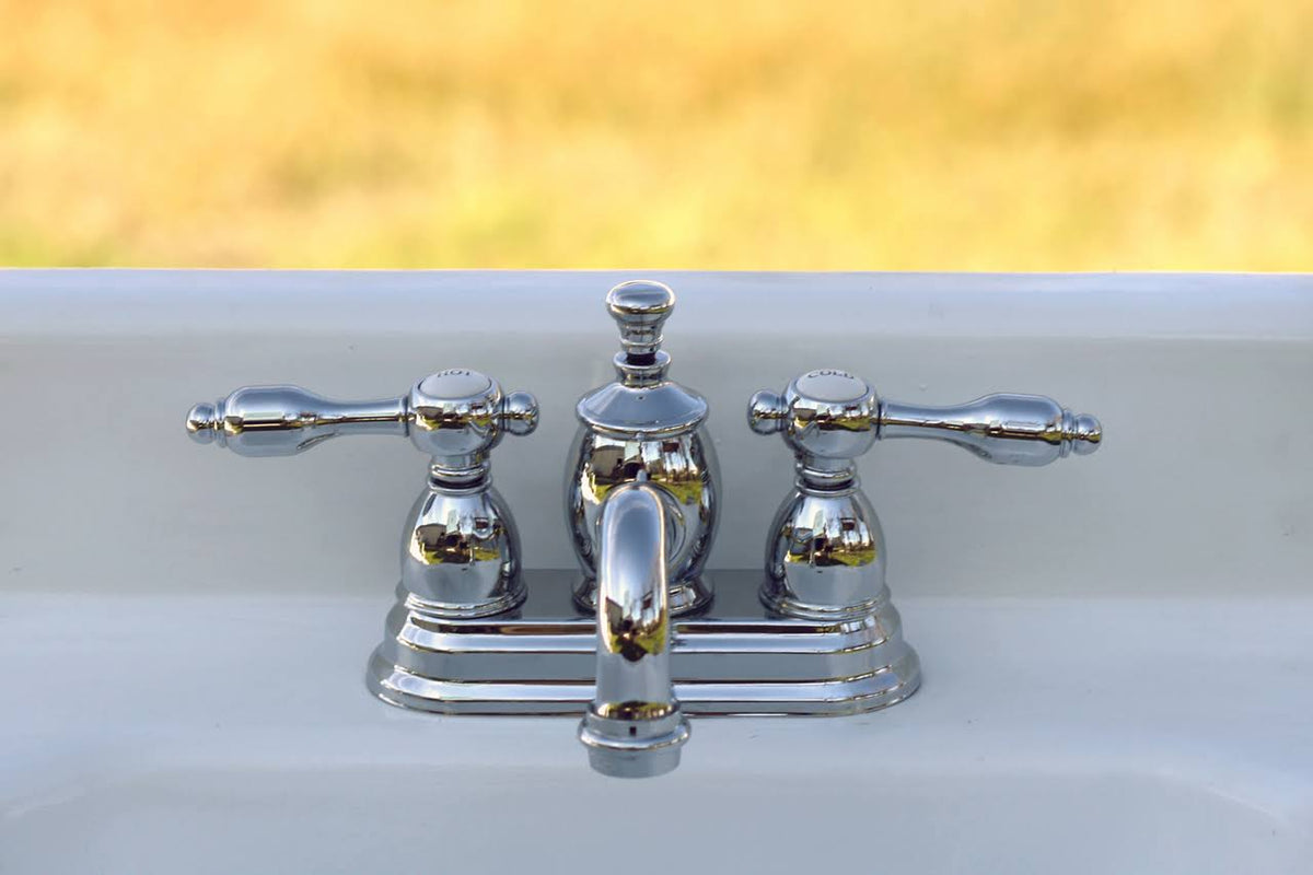 Chrome Centerset Lavatory Faucet with Pop-Up Y652104