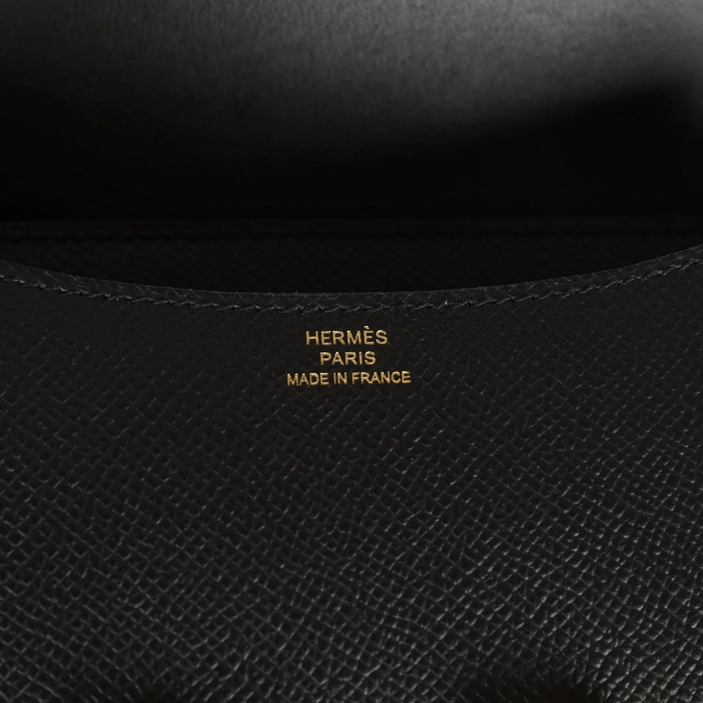 Black 18 Epsom Handbag Q86081