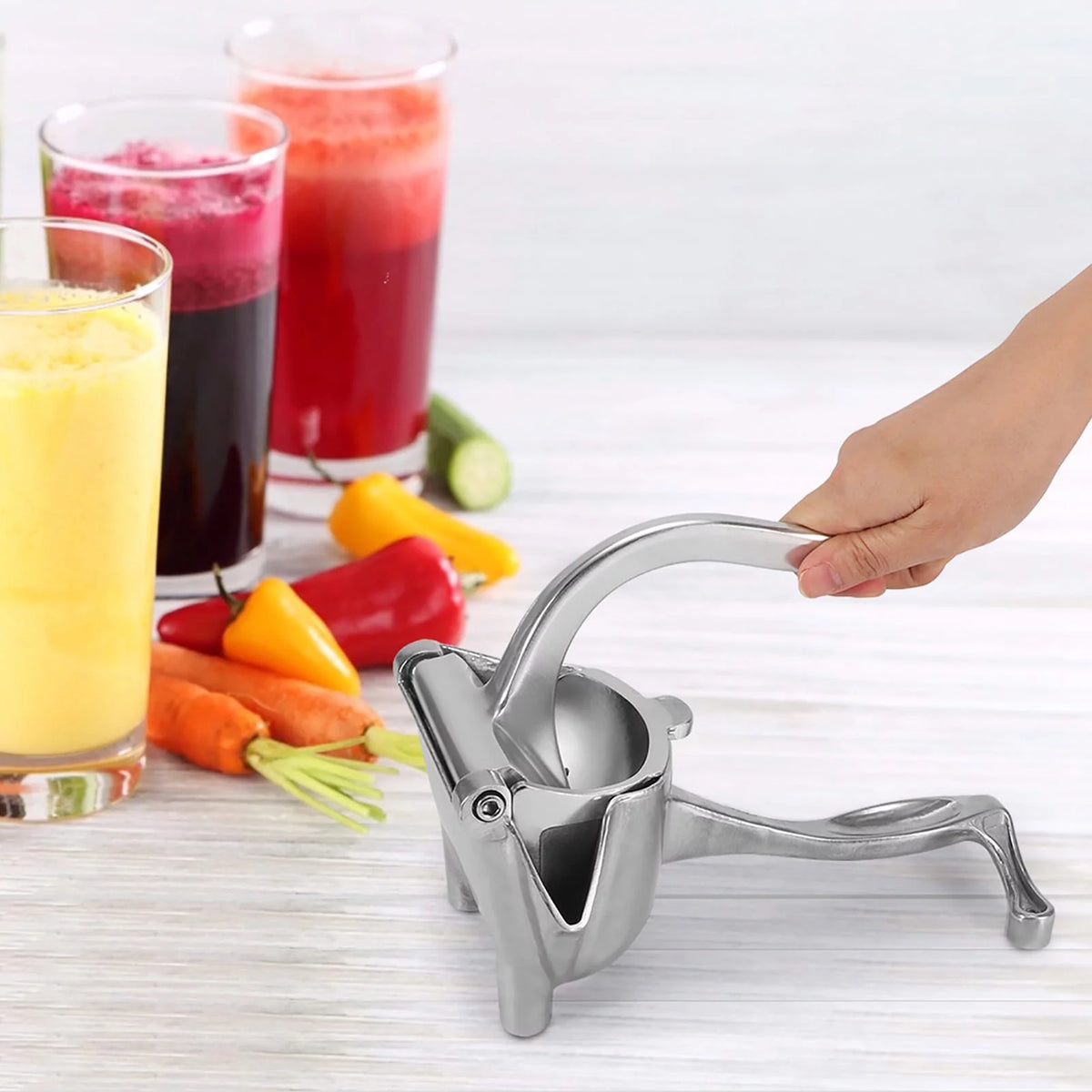 Manual Juicer Lemon Orange Squeezer Aluminum Portable N311
