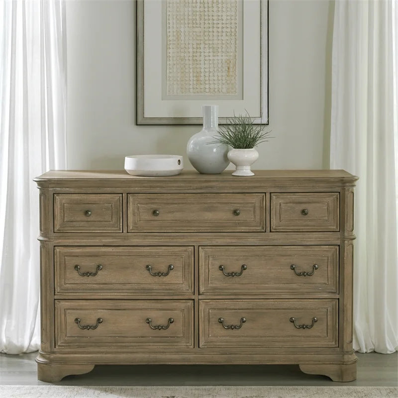 7 Drawer Dresser E987698