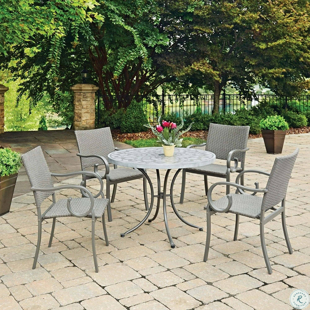 Pair of Arm Chairs Q49789