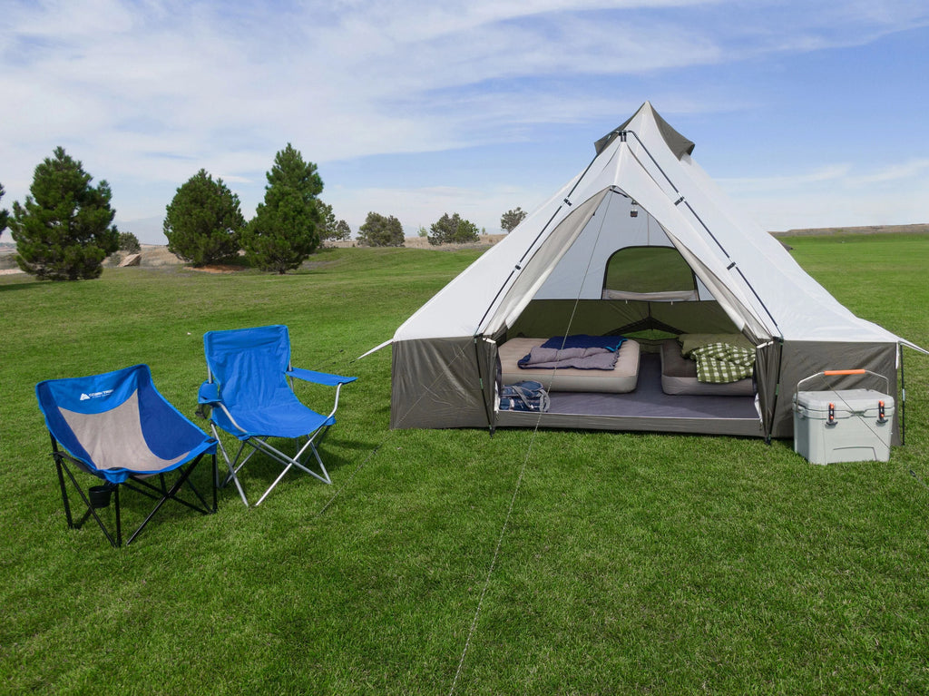 8 Person Camping Tent with Covered Entrance A19223