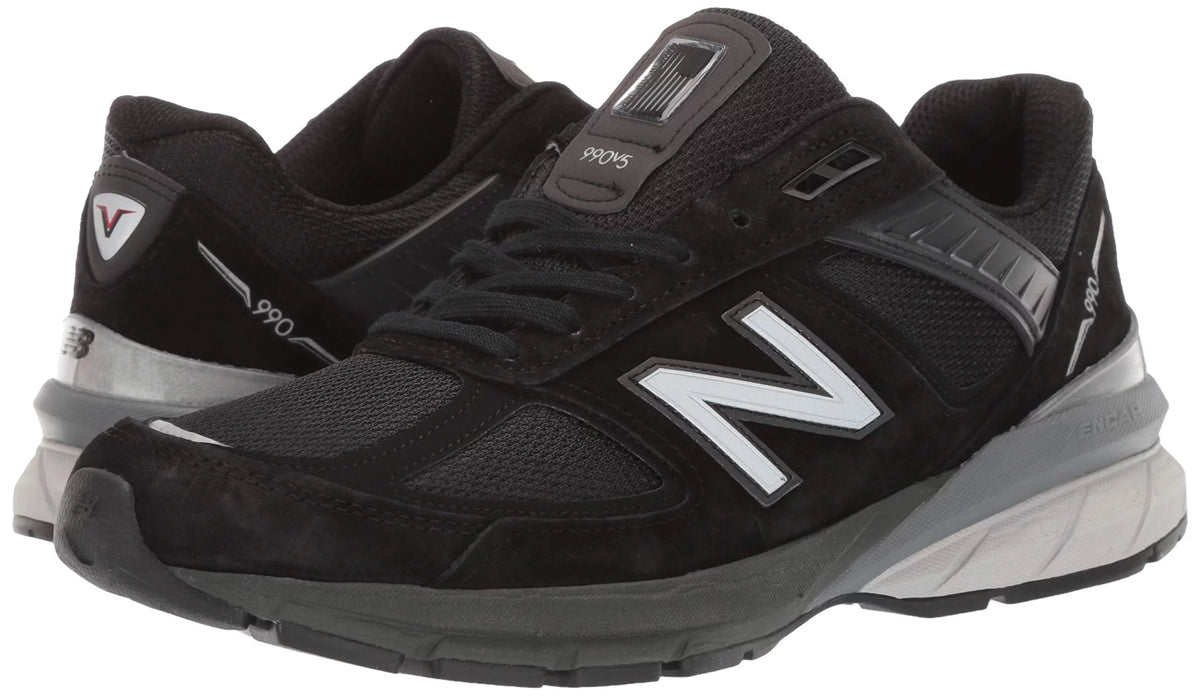 Black 990 V5 Sneaker A302