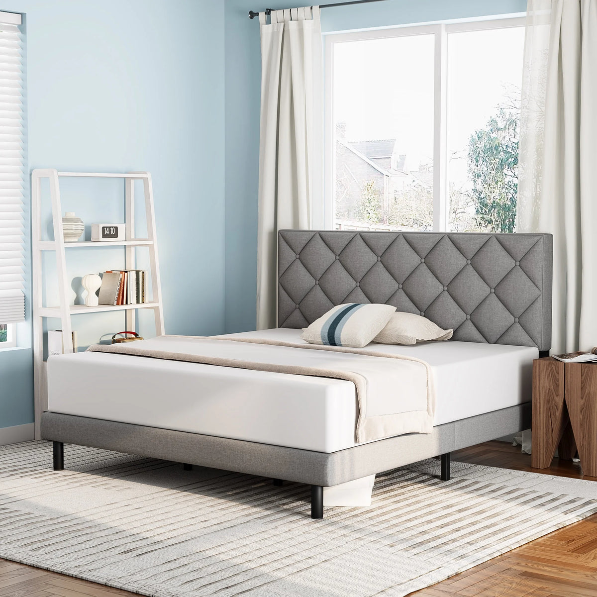 Queen Size Platform Bed with Wingback Headboard Y421