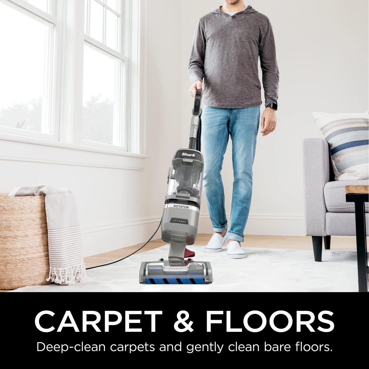 Upright Vacuum with Self-Cleaning Brushroll H9205