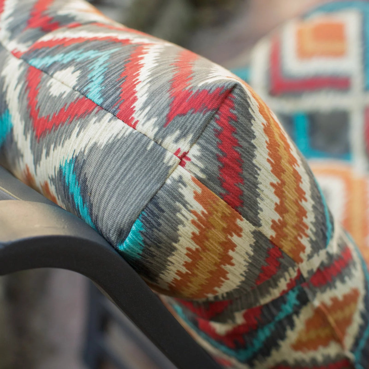 Reversible Tufted Outdoor Chair Cushion F4955